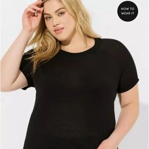 Black short sleeved sweater from Torrid. Size 4X.
